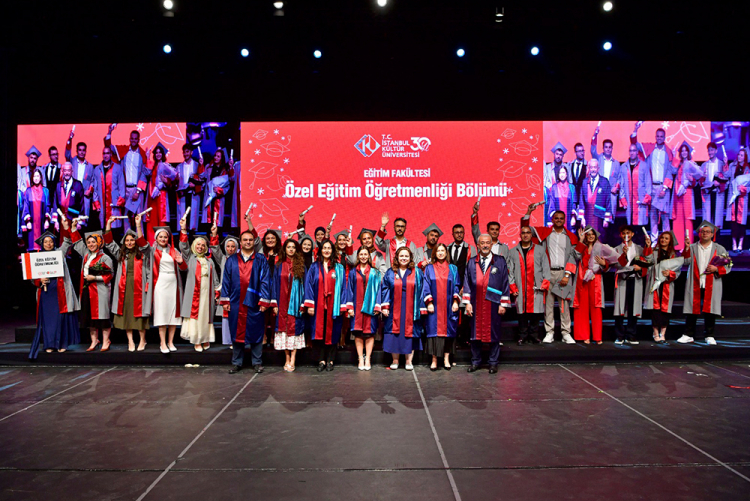 İstanbul Kültür Üniversitesi 2025-2026 Eğitim-Öğretim Yılı Mezuniyet Töreni